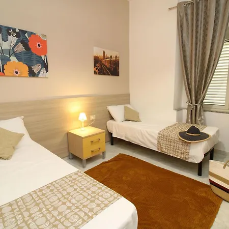 Farri's By Interhome Daire La Caletta